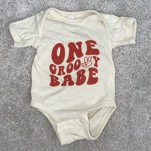 One Groovy Baby Cream & Orange Hippie Peace Sign Onesie Baby Romper 0-3 Months